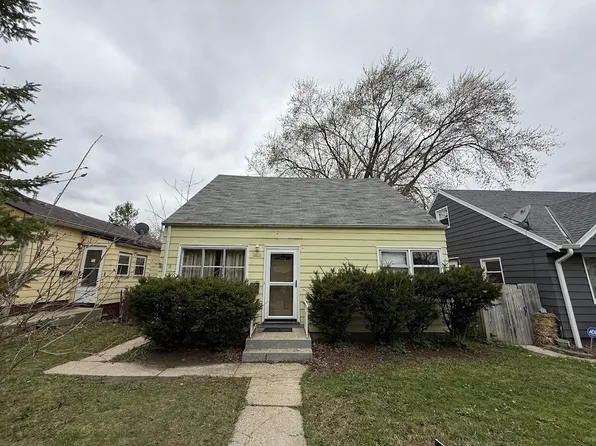 3613 North 77th STREET, Milwaukee, WI 53222