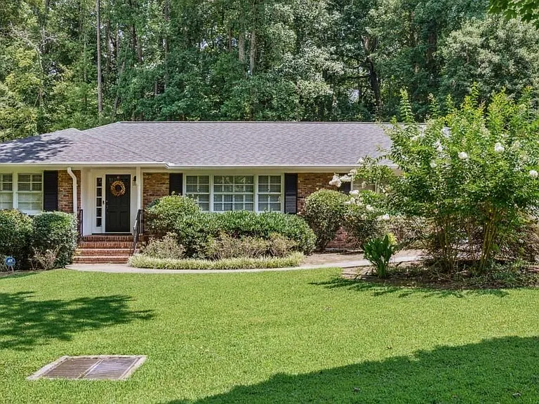4379 Tree Haven Dr NE — Photo 24