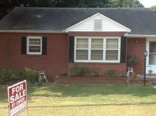 825 Old Winston Rd, High Point, NC 27265