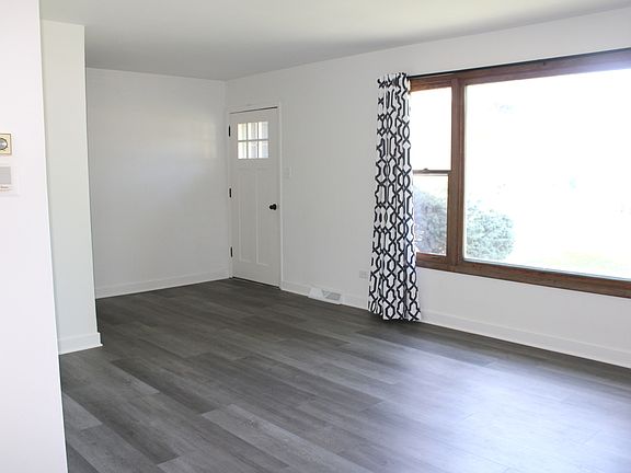 4th image of 5554 Linder Ct