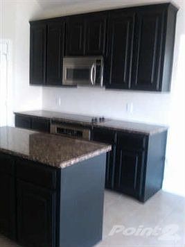 3rd image of 2609 Chesapeake Dr