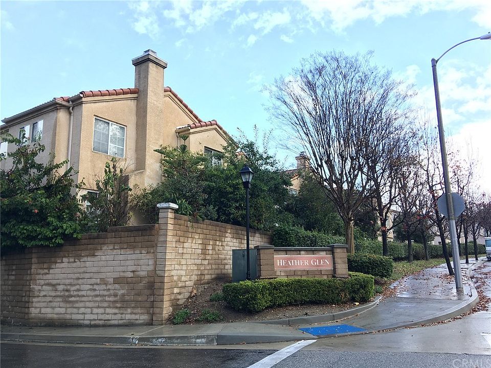 1st image of 1511 Orchid Way