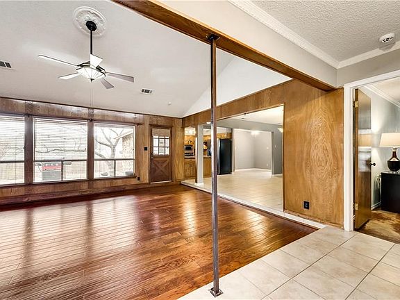 5th image of 1913 Ola Ln