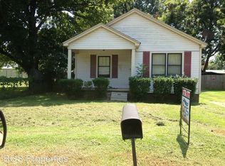1721 Countryman St, Dyersburg, TN 38024