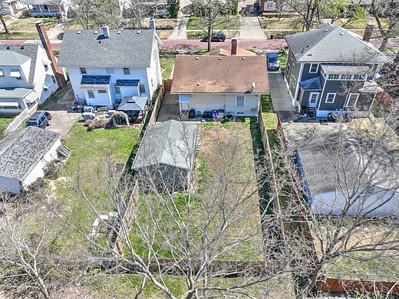 4th image of 145 N Taylor Ave