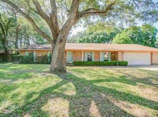6927 Kelvin Ter, Pensacola, FL 32503