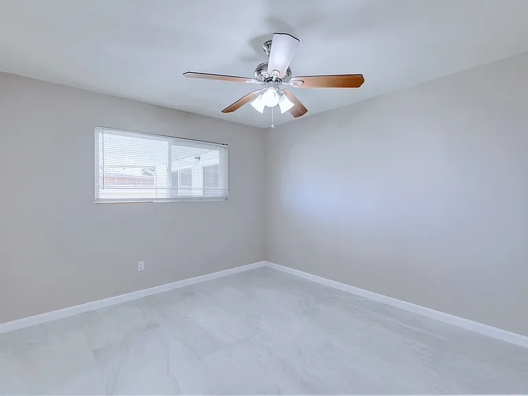 1442 Woodhill St #1442 — Photo 6
