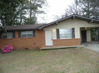 105 Hazel Dr, Warner Robins, GA