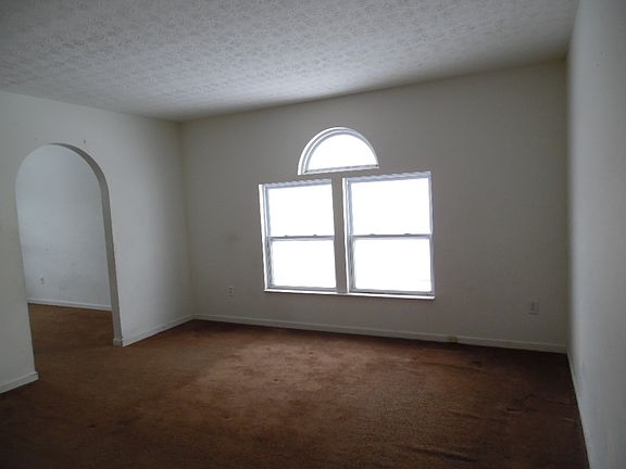 4th image of 3291 Yozuri Dr