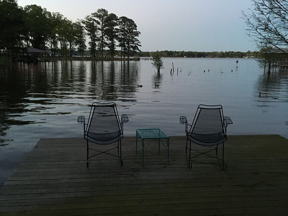 1st image of 242 S Lakeshore Dr