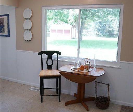 5th image of 2060 Westbury Ct