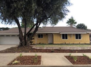 618 Ridgefield Dr, Claremont, CA 91711