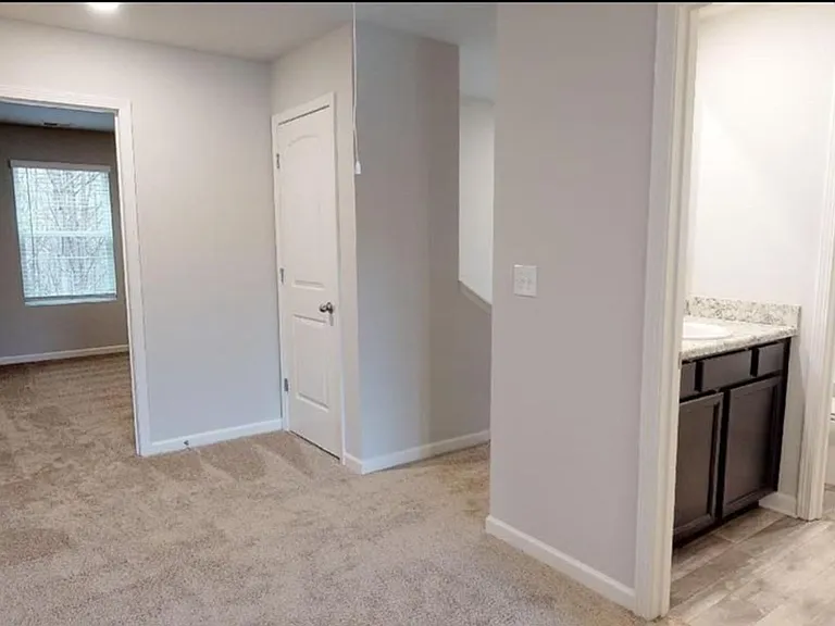 178 Goodall Woods Dr — Photo 15