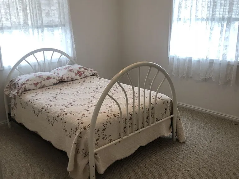 216 Susan Dr — Photo 9