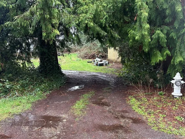 9508 204th Ave E, Bonney Lake, WA 98391