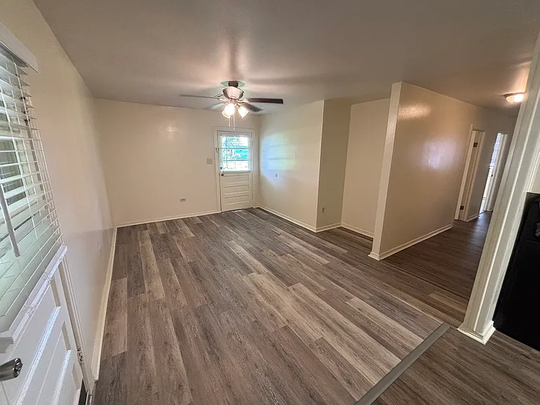 211 & 213 Saint Paul St #213 — Photo 5