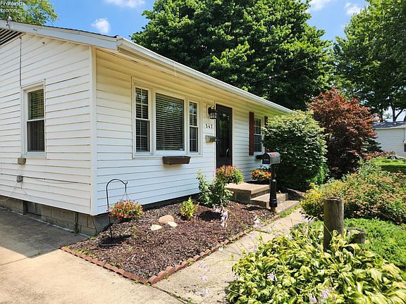 3rd image of 547 Wilder Ave