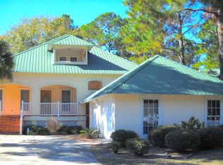 140 Palmera Ln, Brunswick, GA 31525