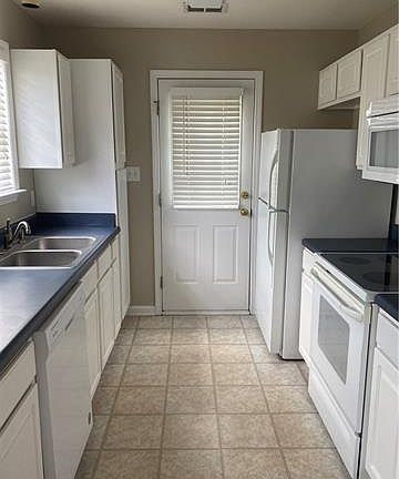 4th image of 7205 Tom Castain Ln