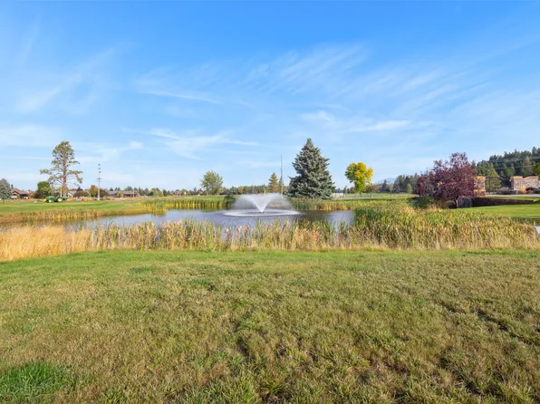 1427 Lake Pointe Dr, Bigfork, MT 59911