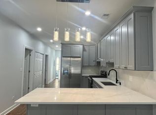 1407 N Leclaire Ave #1, Chicago, IL 60651