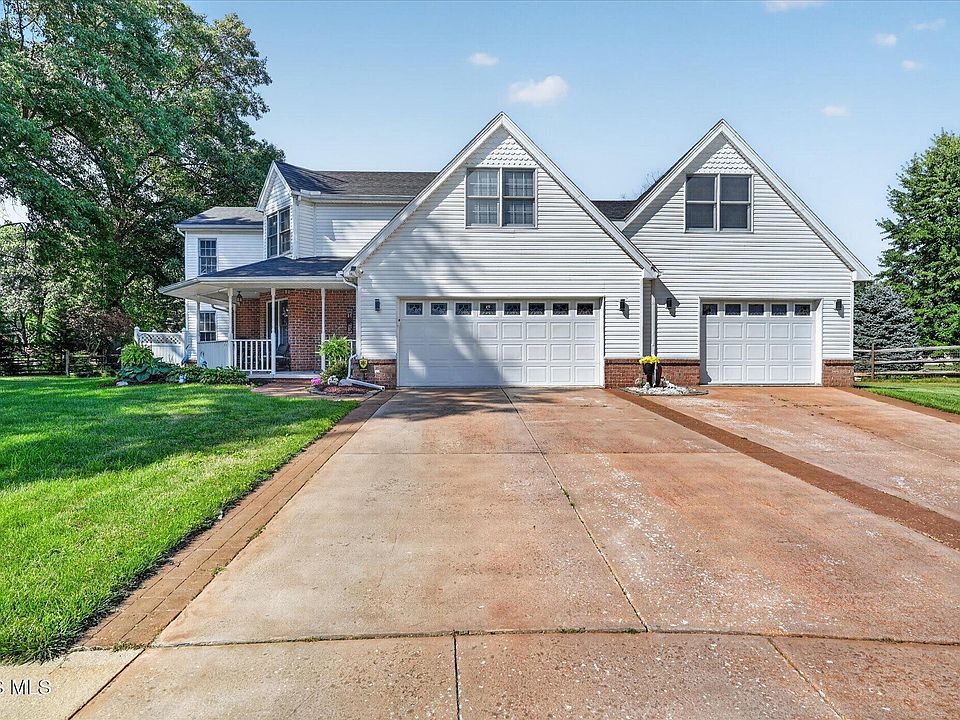 1st image of 7224 Lilac Ct