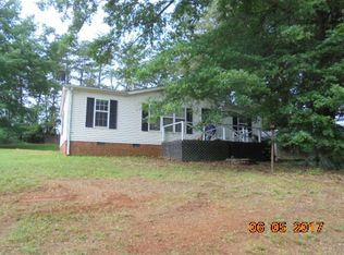 150 Lakewood St, Inman, SC 29349