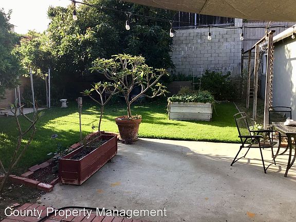 4th image of 6983 Crowley Ave