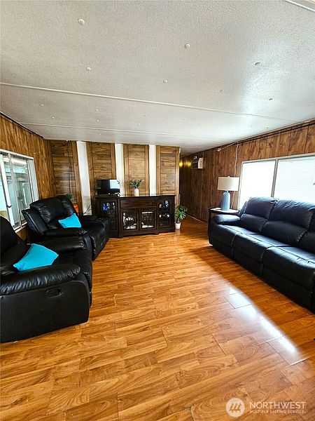 3rd image of 159 136th Street S #15