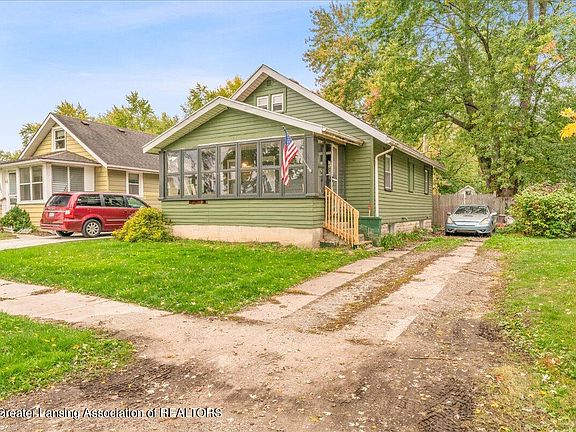 2nd image of 605 Brynford Ave