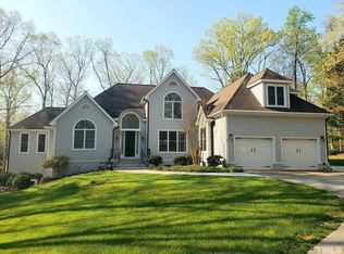 10205 Governors Dr, Chapel Hill, NC 27517