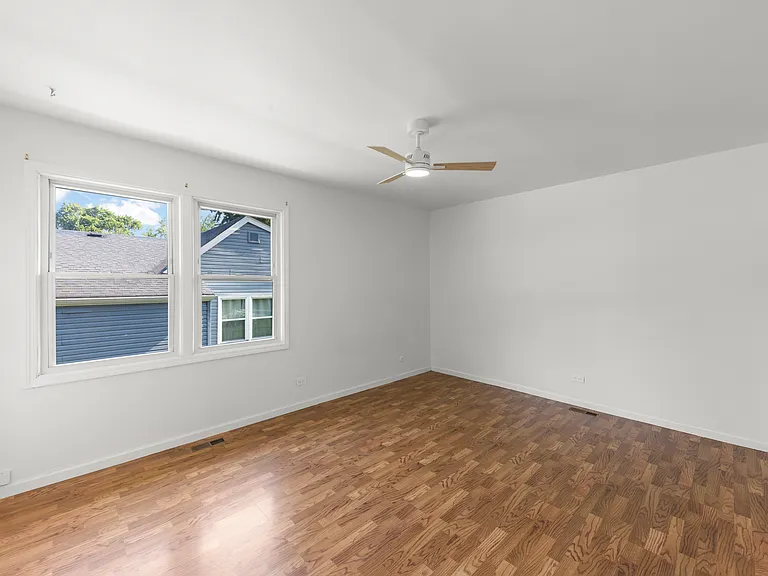 219 Kedvale Ct — Photo 11