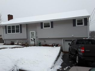 61 Wilkinson St, Worcester, MA 01606