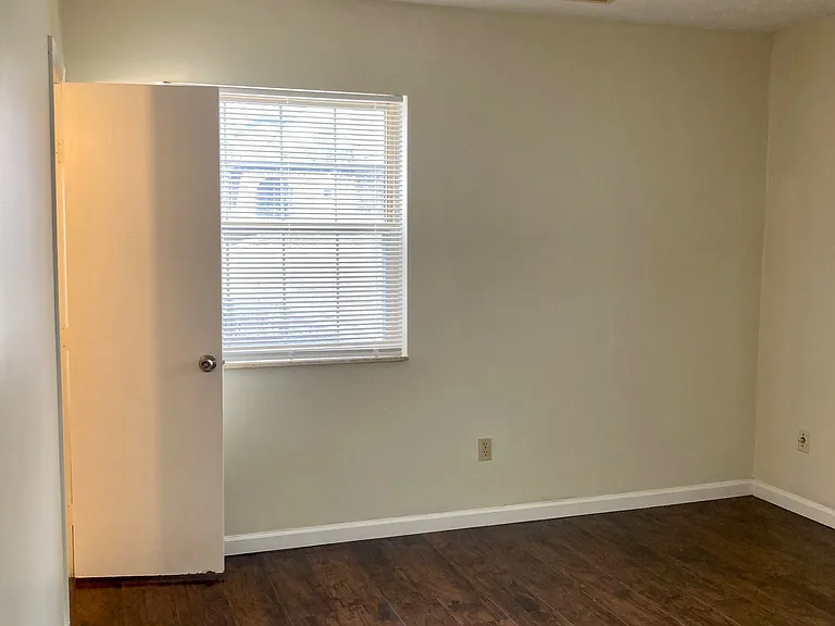 6255 Beechmont Ave #11 — Photo 20