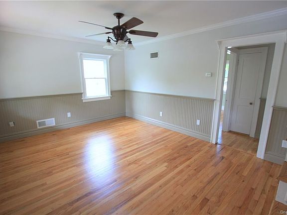 2nd image of 62 Charles St