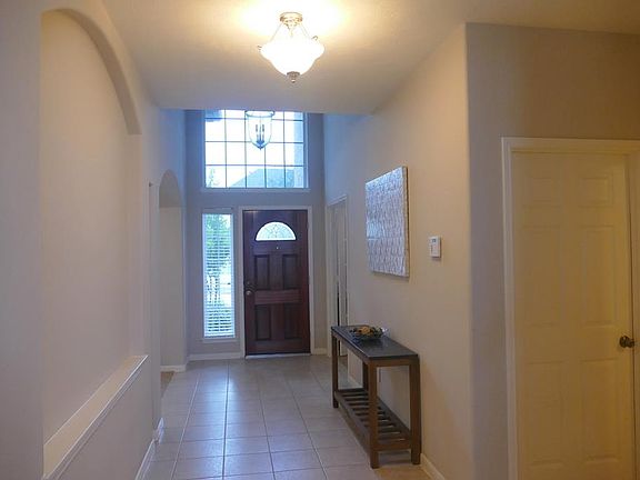 2nd image of 919 Overdell Dr