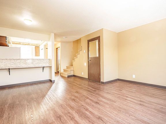 3rd image of 479 Monmouth Ave S #1394
