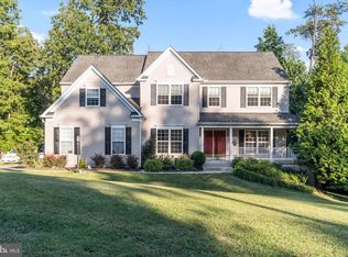 33 Piney Hill Ln, Fredericksburg, VA