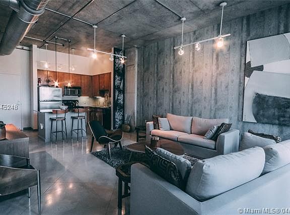 2nd image of 2001 Biscayne Blvd APT 2216