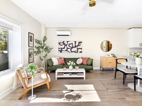 271 McDonald Ave #3B, Brooklyn, NY 11218