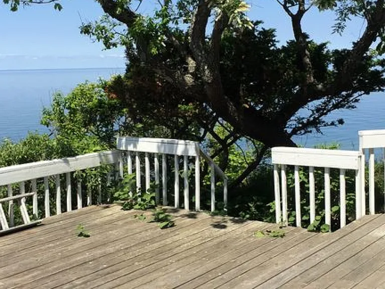 126 Cliff Rd E — Photo 16
