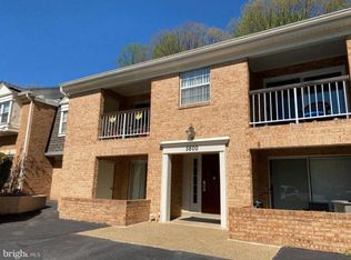 5800 Cove Landing Rd APT 201, Burke, VA 22015