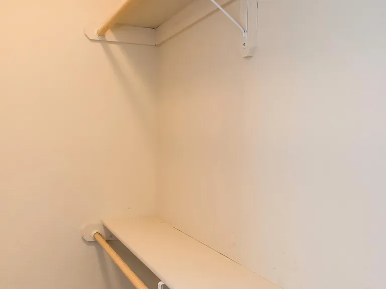Inverness Apartments — Photo 5