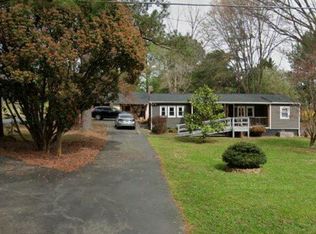 2399 Mill Rd, Powhatan, VA 23139