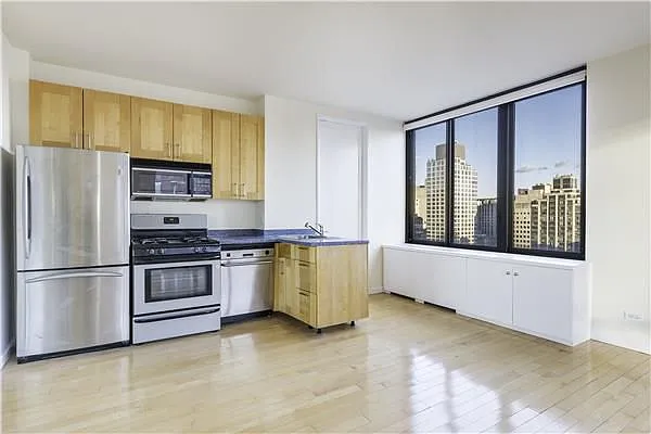 Rented by Triumph Property Group | media 2