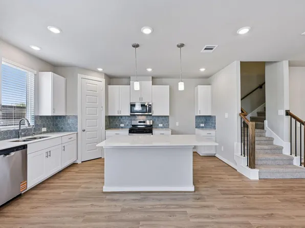 3209 Quiet Sunset Dr, Houston, TX 77080