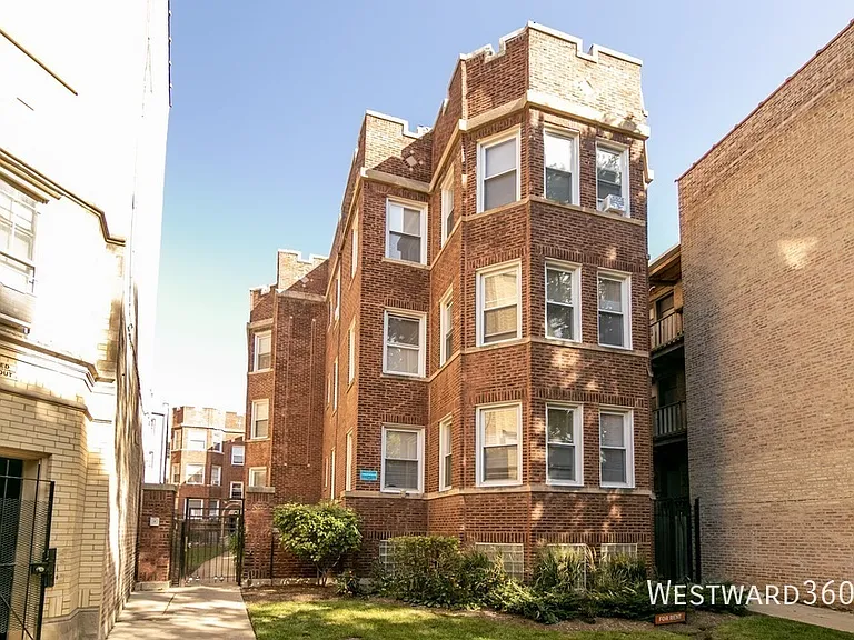 1662 W Farwell Ave #3N — Photo 12