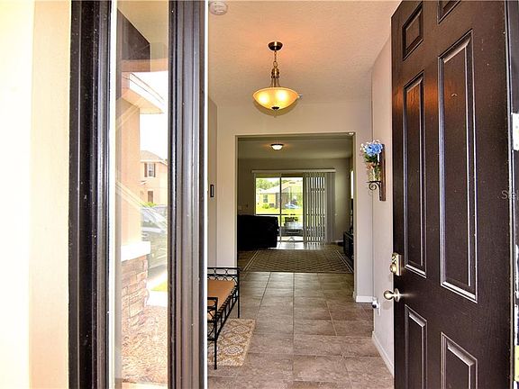 4th image of 11518 Storywood Dr