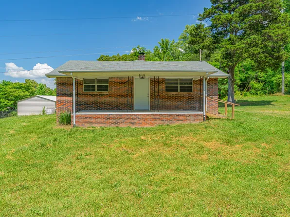 8624 Walnut Springs Ln, Knoxville, TN 37920