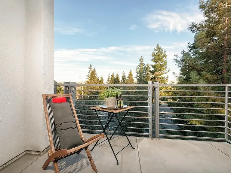 10745 N De Anza Blvd #301 — Photo 9